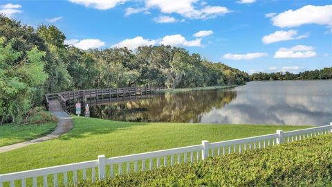 A home in LAKELAND