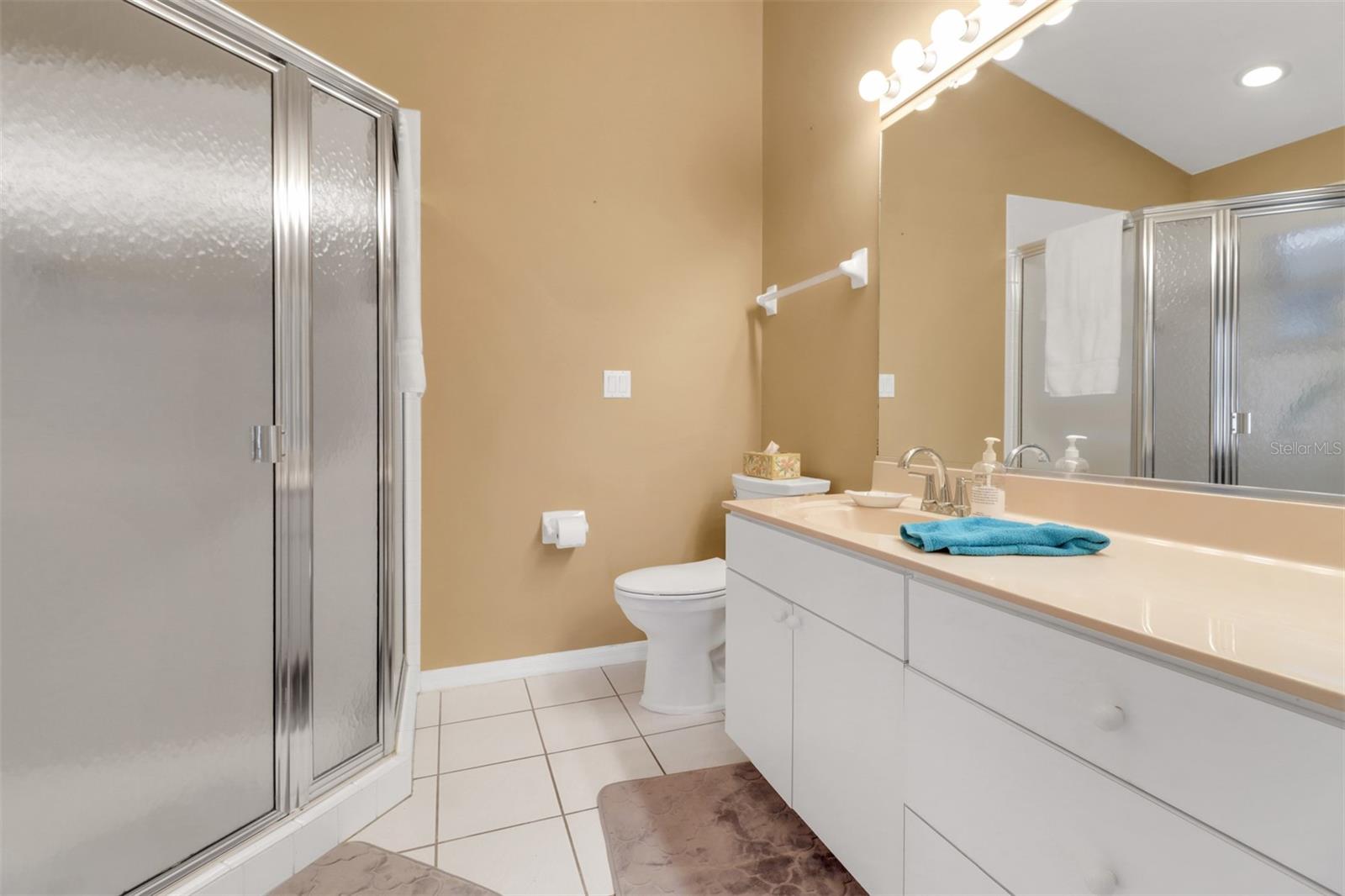 SABAL SPGS GOLF & RACQUET CLUB - Residential