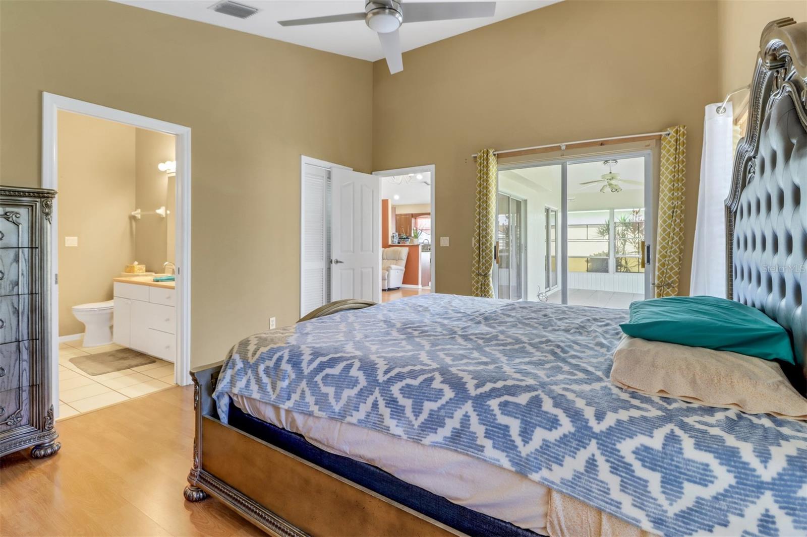 SABAL SPGS GOLF & RACQUET CLUB - Residential