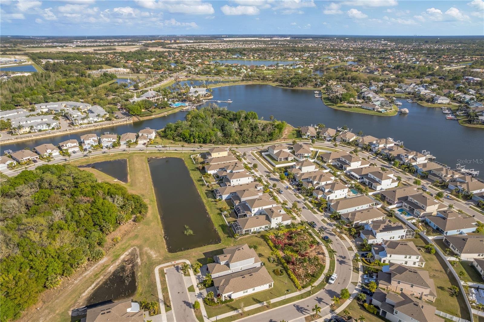 MIRABAY PRCL 8 - Residential