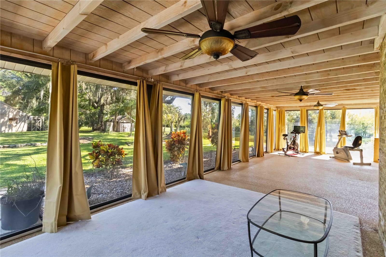 PINE RANCH - Residential