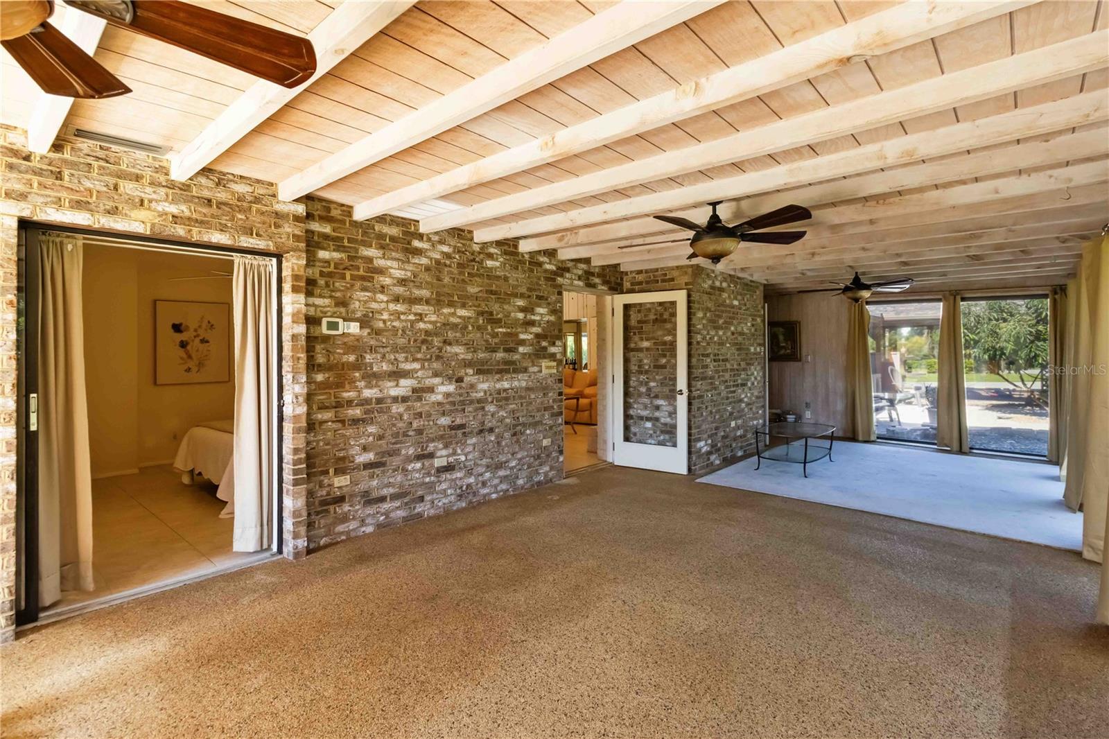 PINE RANCH - Residential