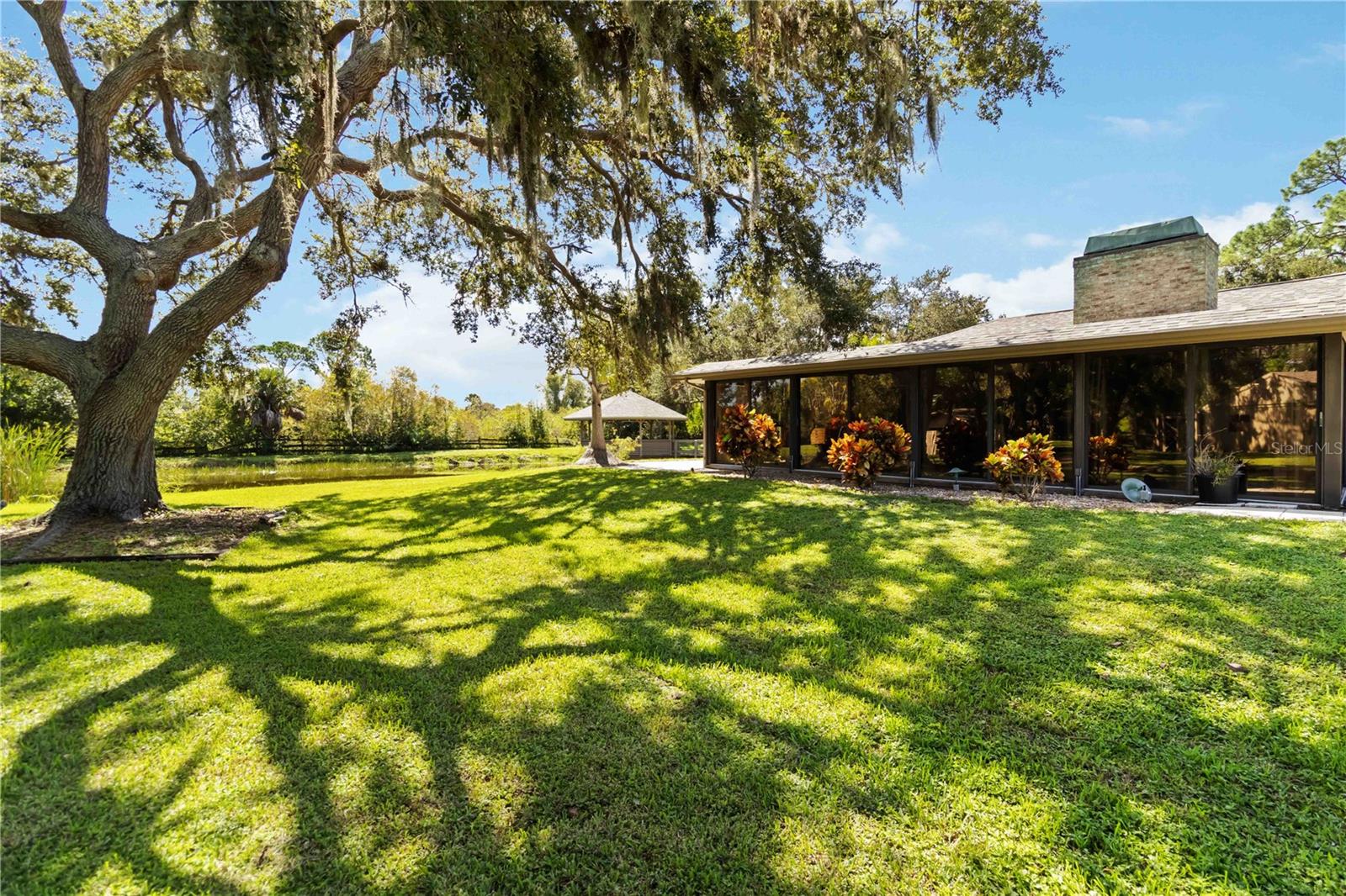 PINE RANCH - Residential