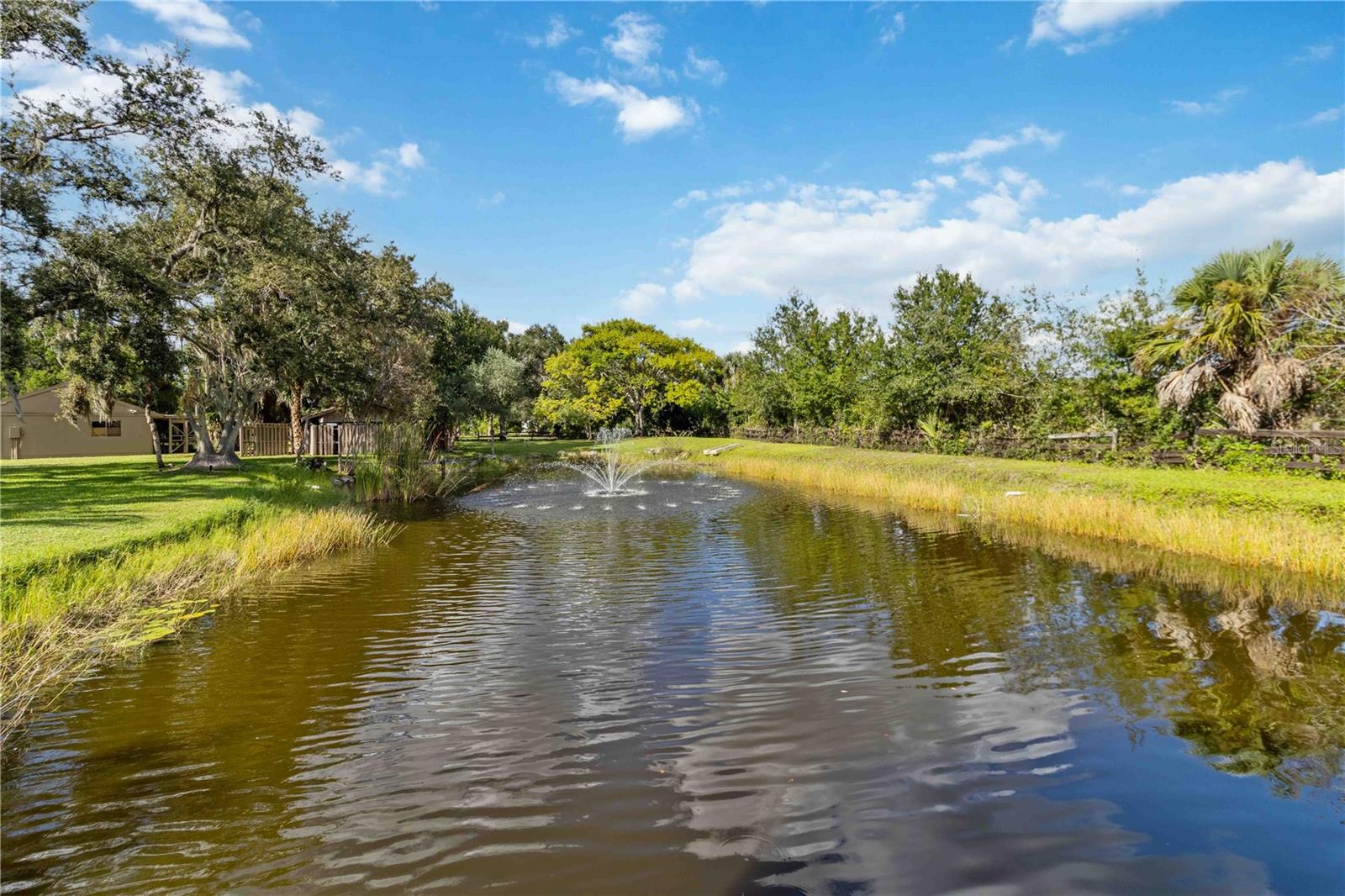 PINE RANCH - Residential