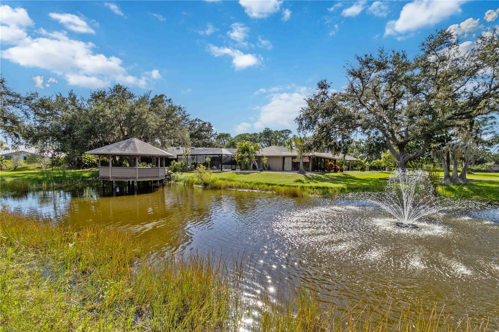 PINE RANCH - Residential