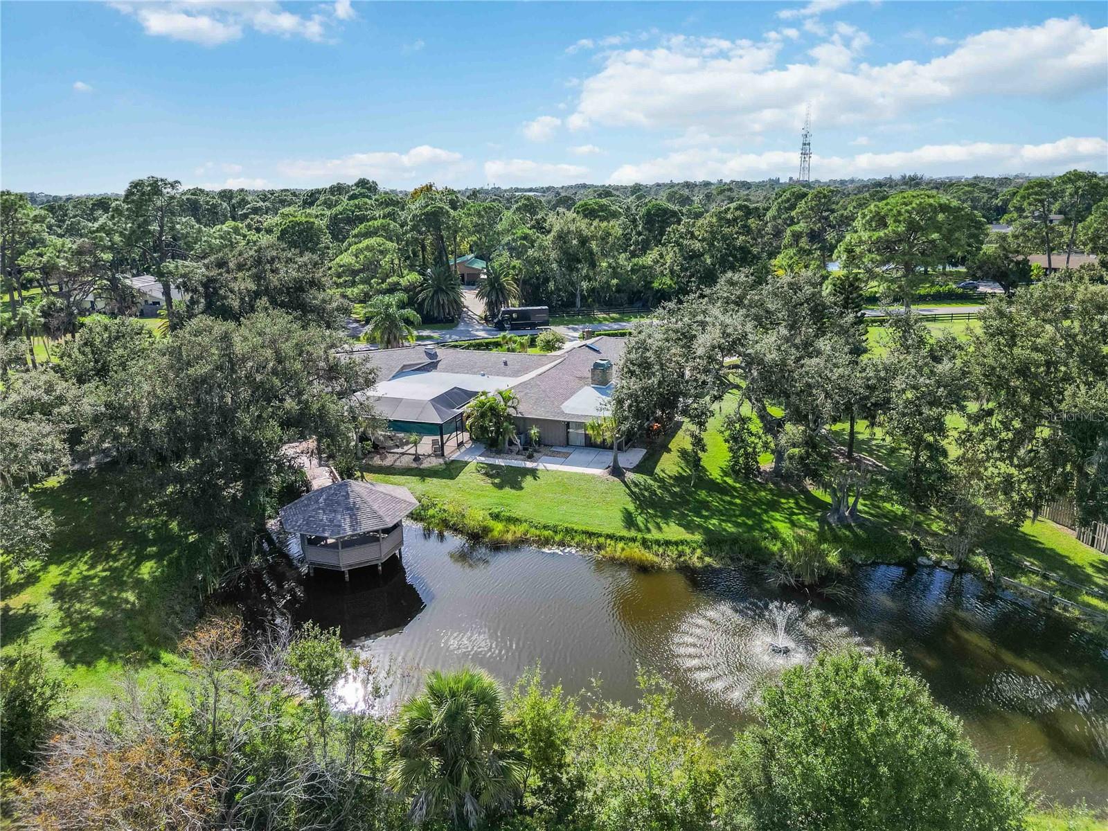 PINE RANCH - Residential