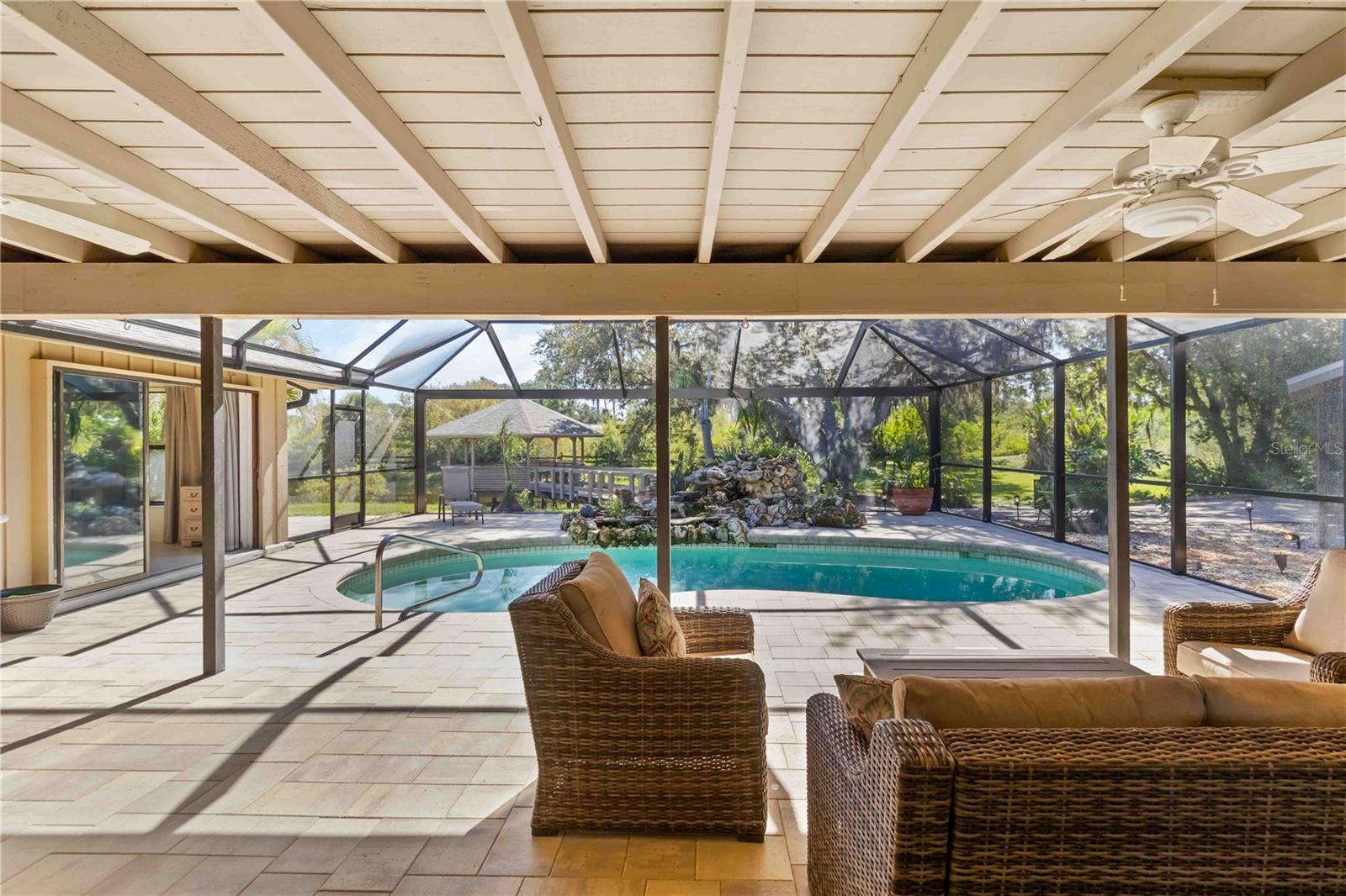 PINE RANCH - Residential