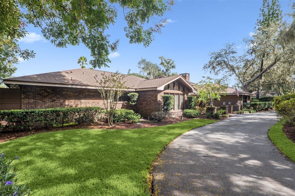 Photo of 206 N Sweetwater Cove Boulevard, Longwood, FL 32779 (MLS # O6351760)