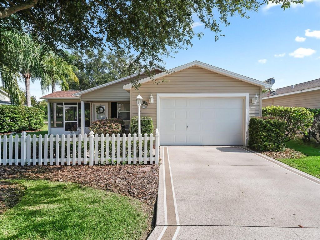 Photo of 2343 Dillon Lane, The Villages, FL 32162 (MLS # OM705689)