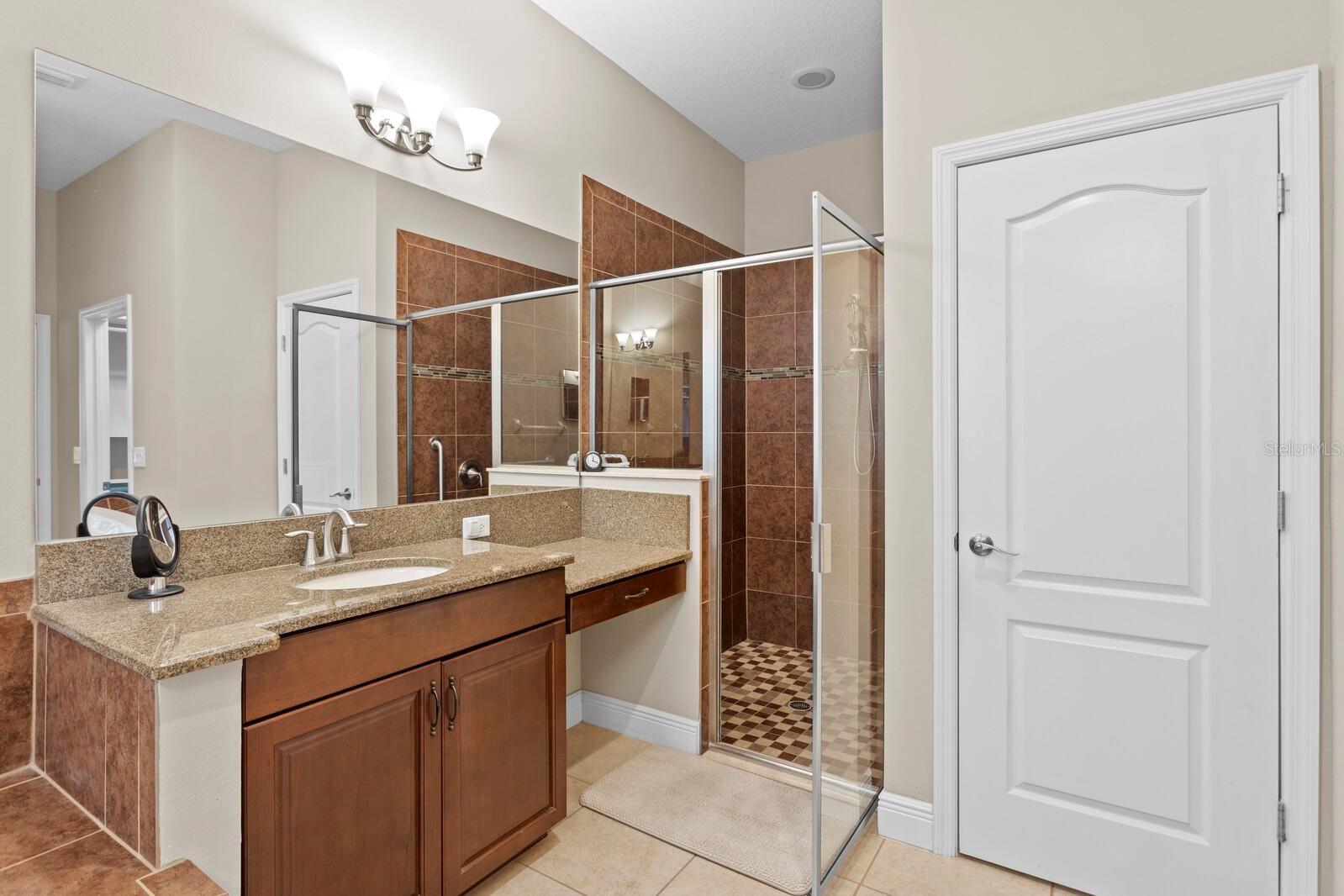 ENCLAVE/TERRA BELLA PH 2-4 - Residential