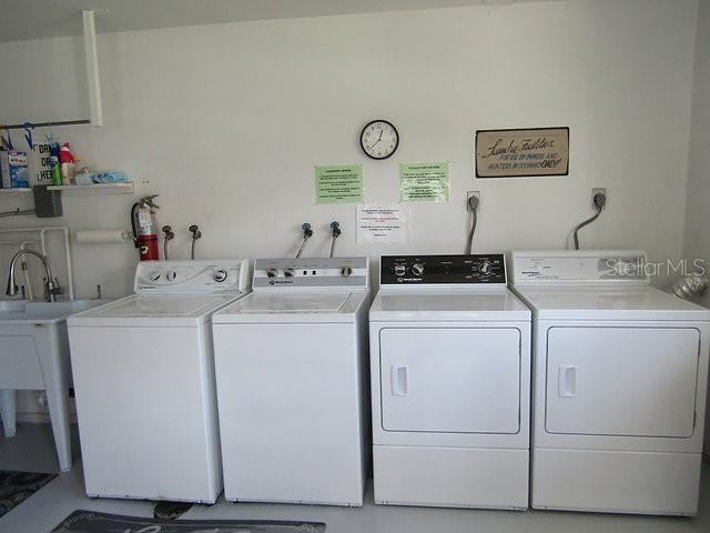 VENICE BEACH APTS SEC 1 - Residential Lease