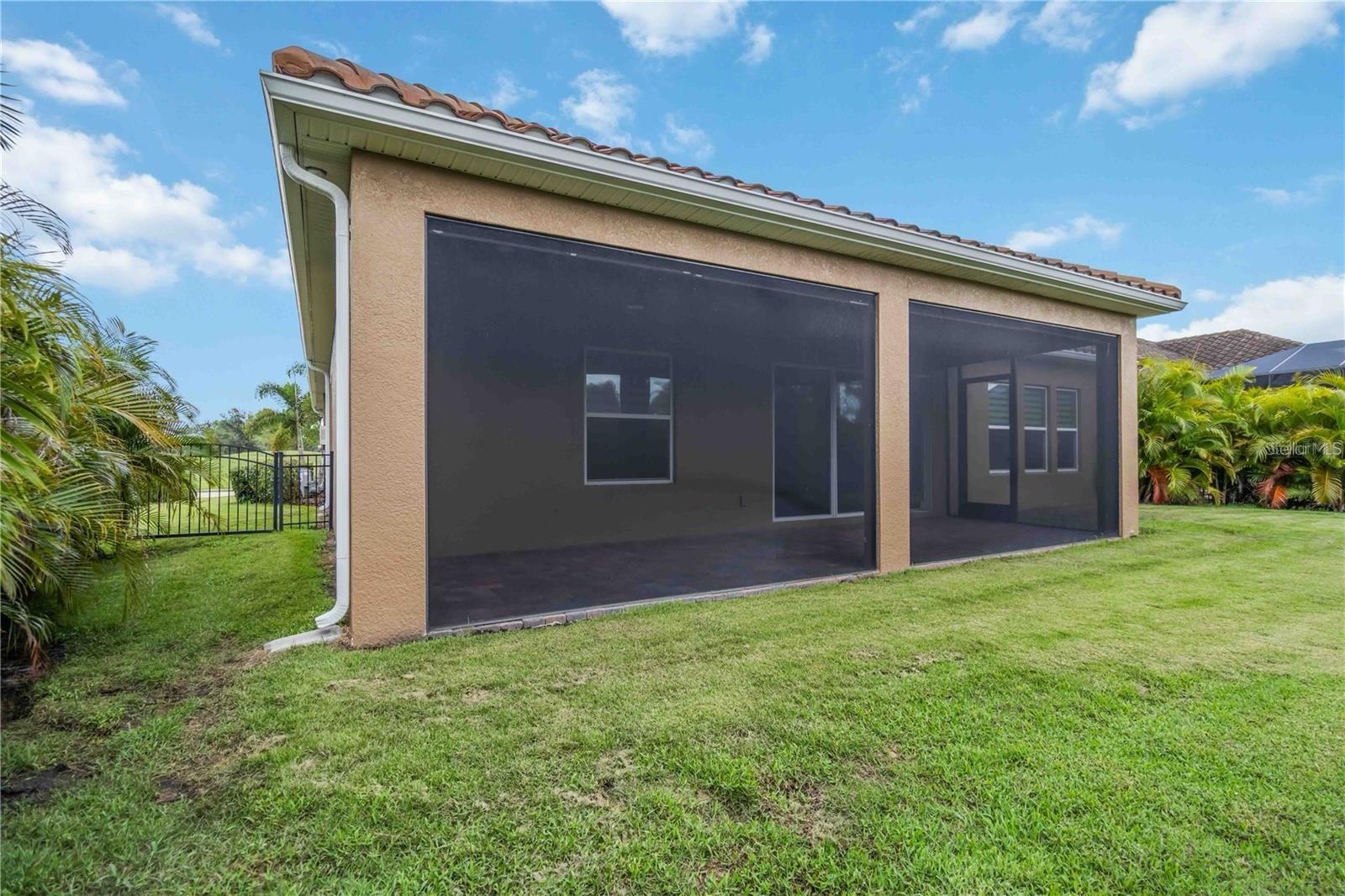 ARBOR GRANDE - Residential