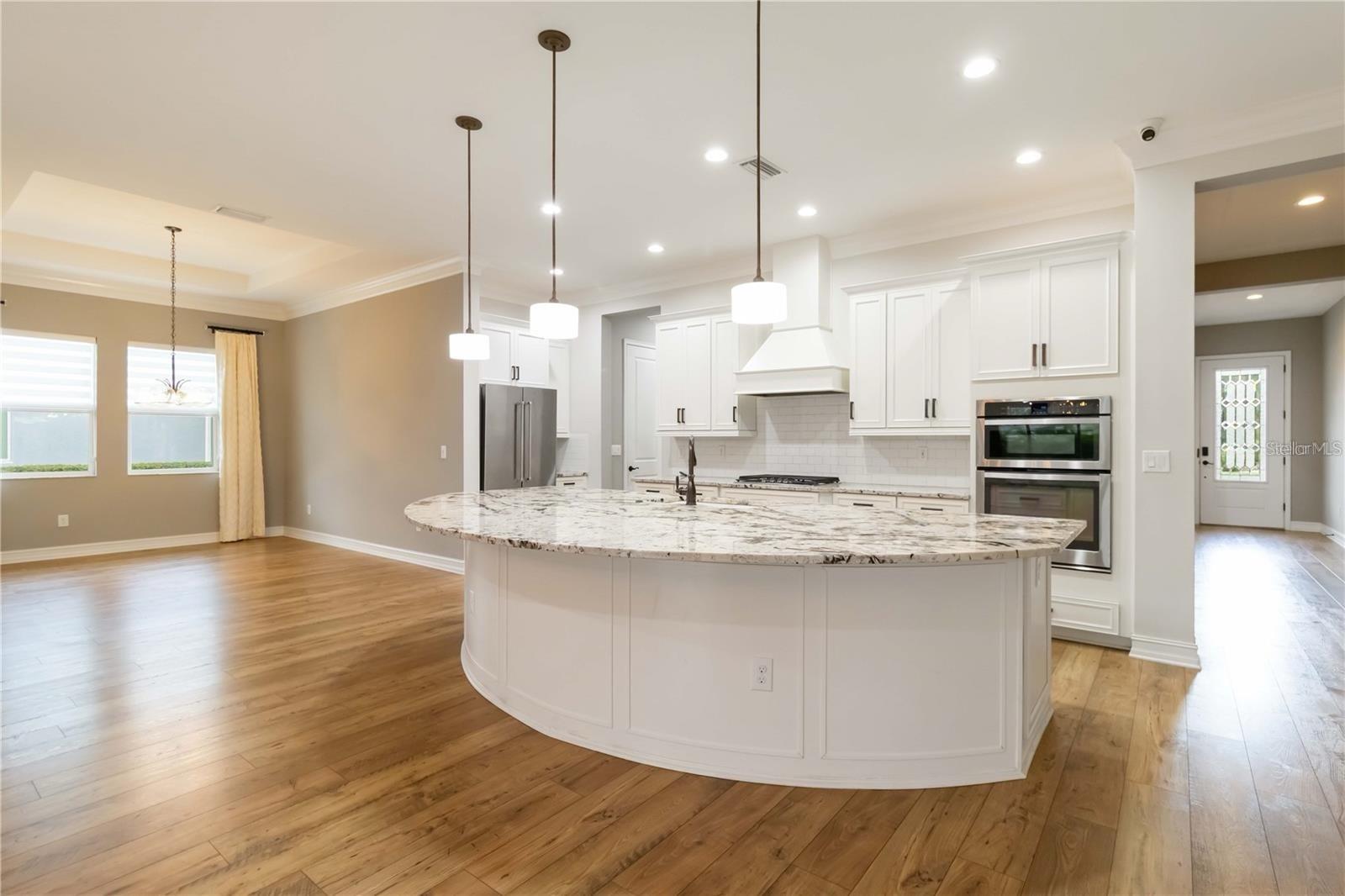 ARBOR GRANDE - Residential