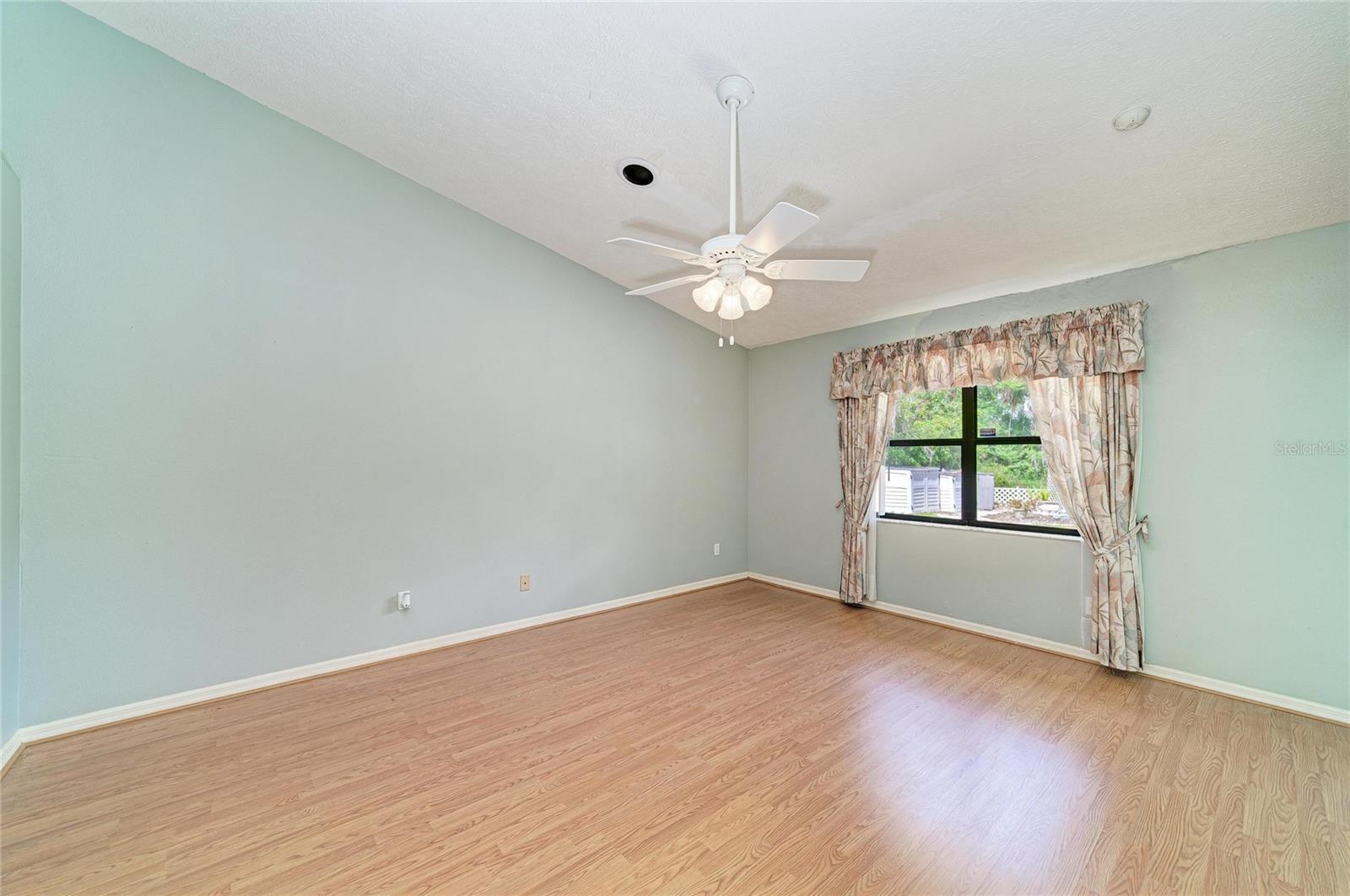 HEATHER GLEN PH I - Residential