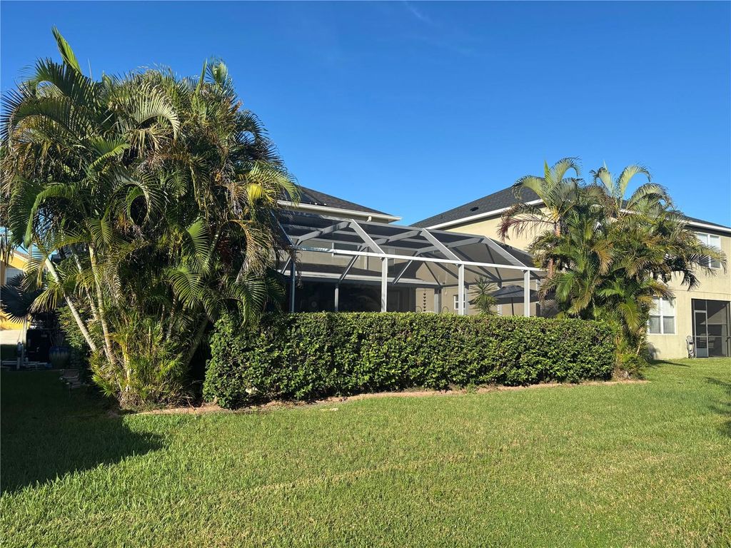 Photo of 13040 Avalon Crest Court, Riverview, FL 33579 (MLS # TB8422950)