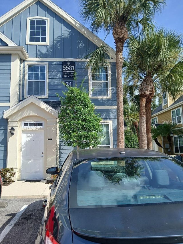 5581 ROSEHILL ROAD 203