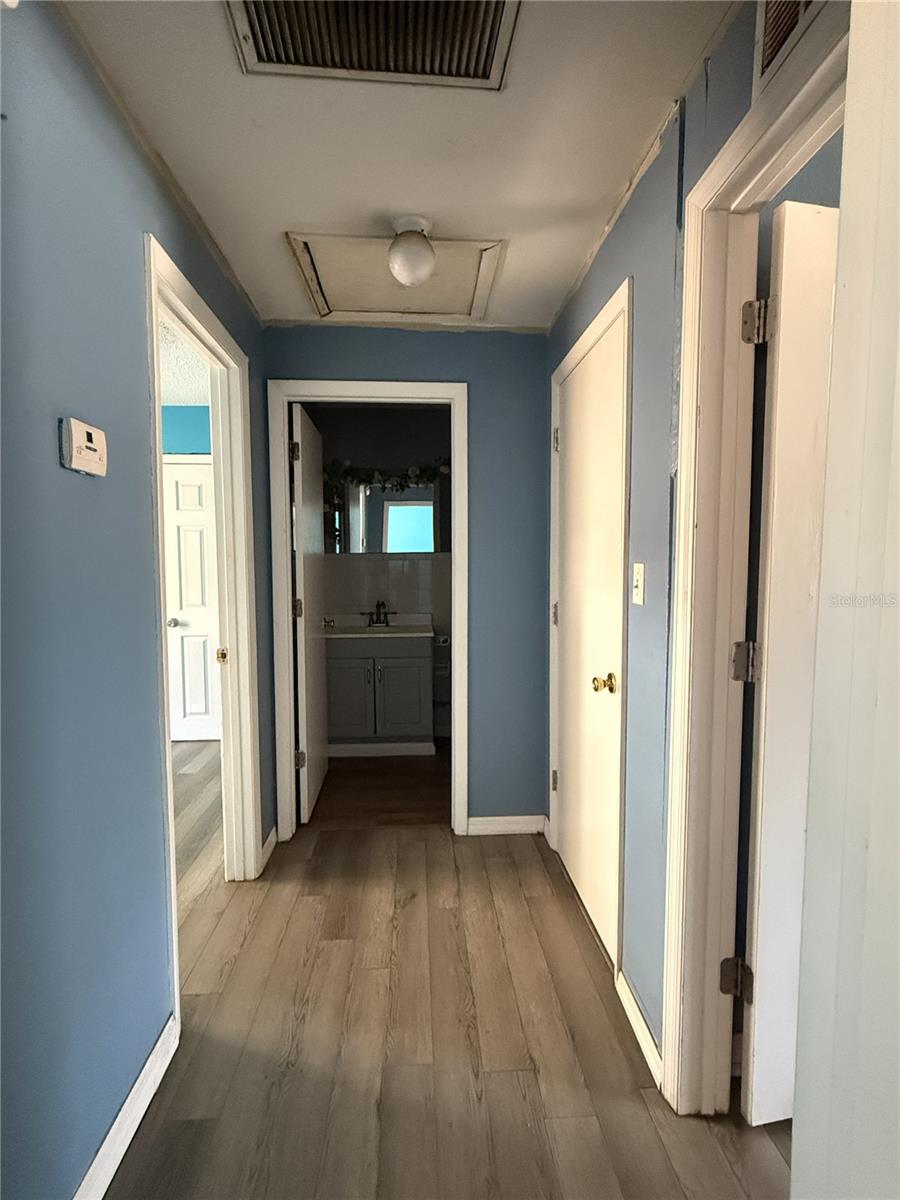 TOWN OF LAKE WALES - Residential Income