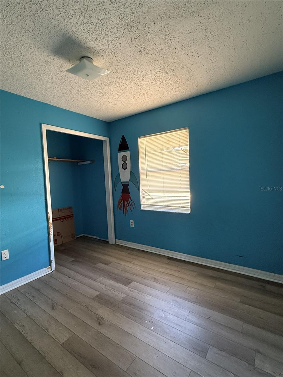 TOWN OF LAKE WALES - Residential Income