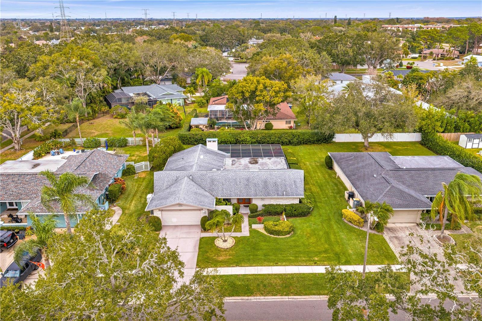 CLUBHOUSE ESTATES OF COUNTRYSIDE - Residential