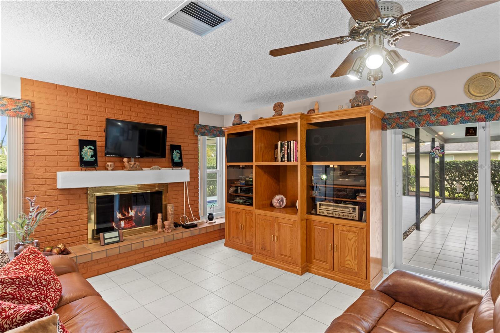 CLUBHOUSE ESTATES OF COUNTRYSIDE - Residential