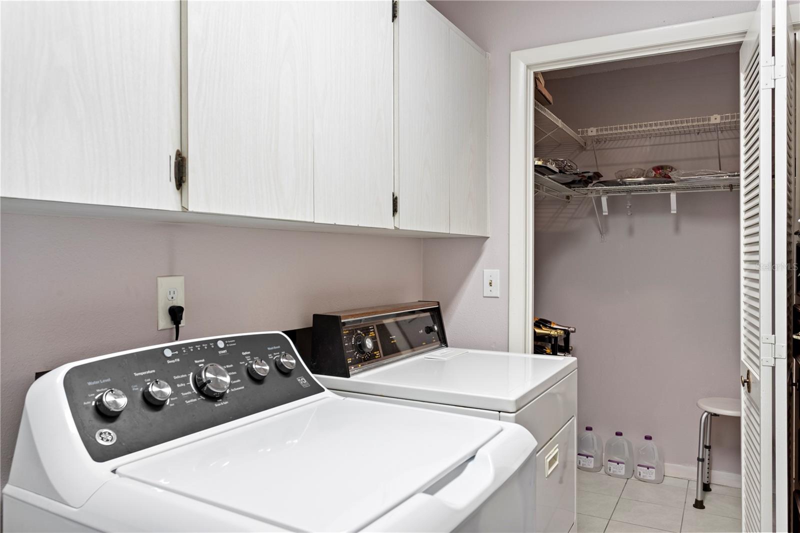 CLUBHOUSE ESTATES OF COUNTRYSIDE - Residential