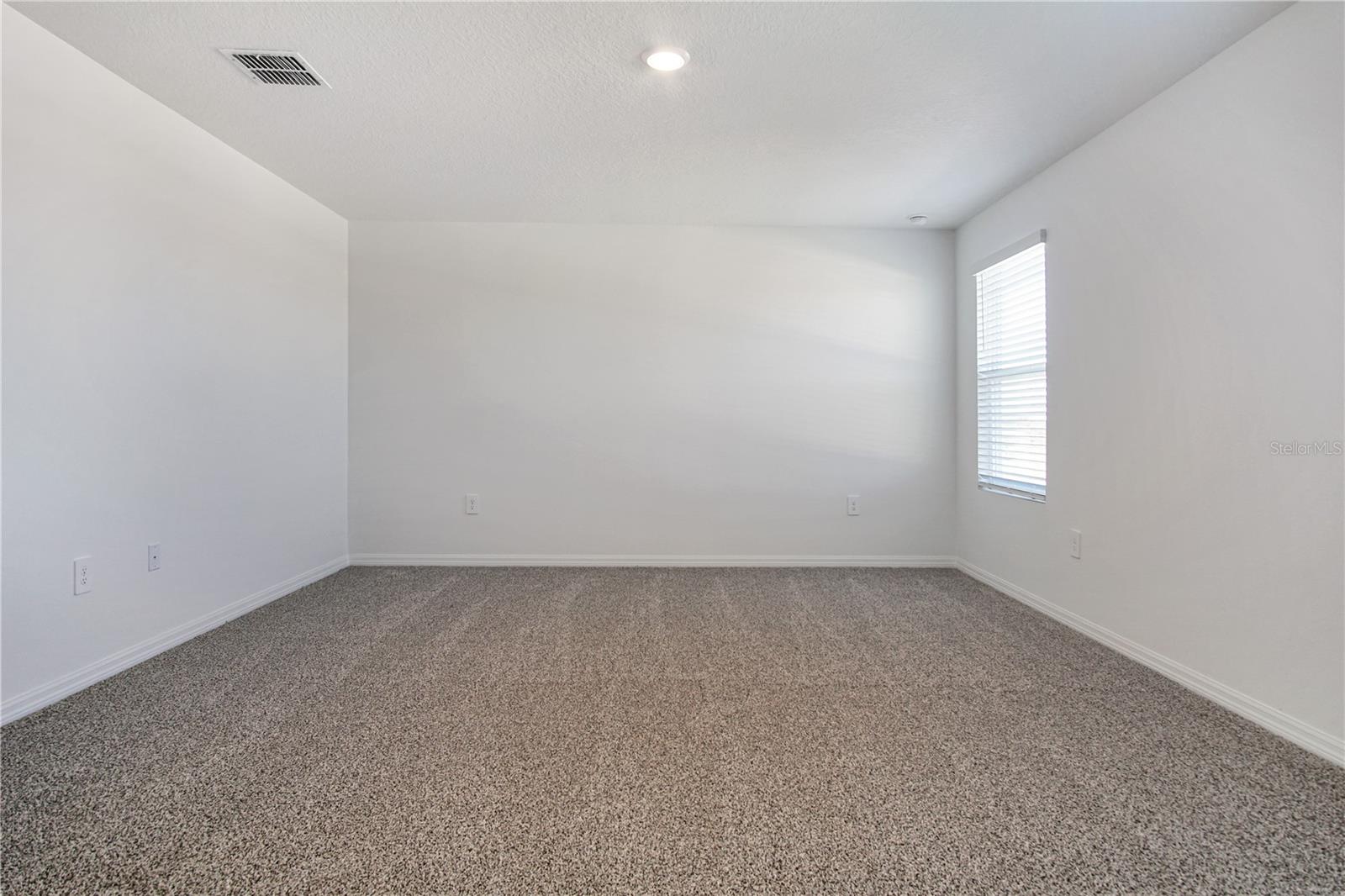 LAWSON DUNES SUB - Residential Lease