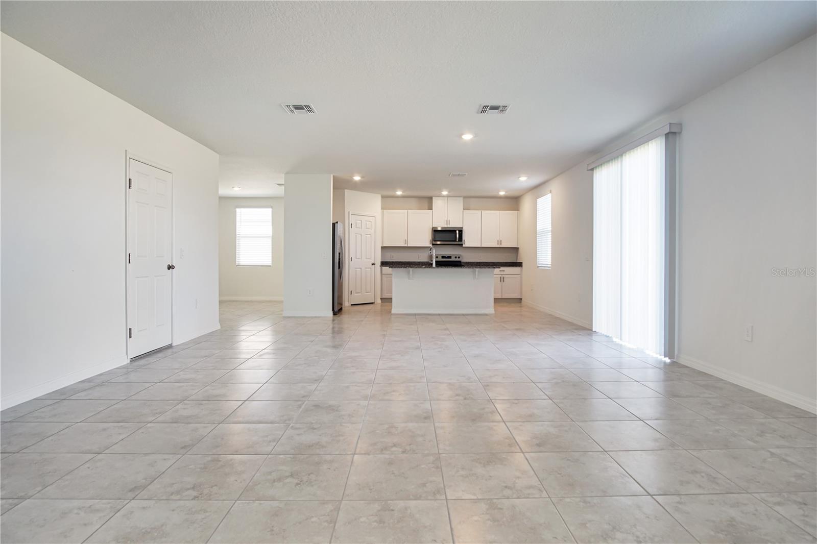 LAWSON DUNES SUB - Residential Lease