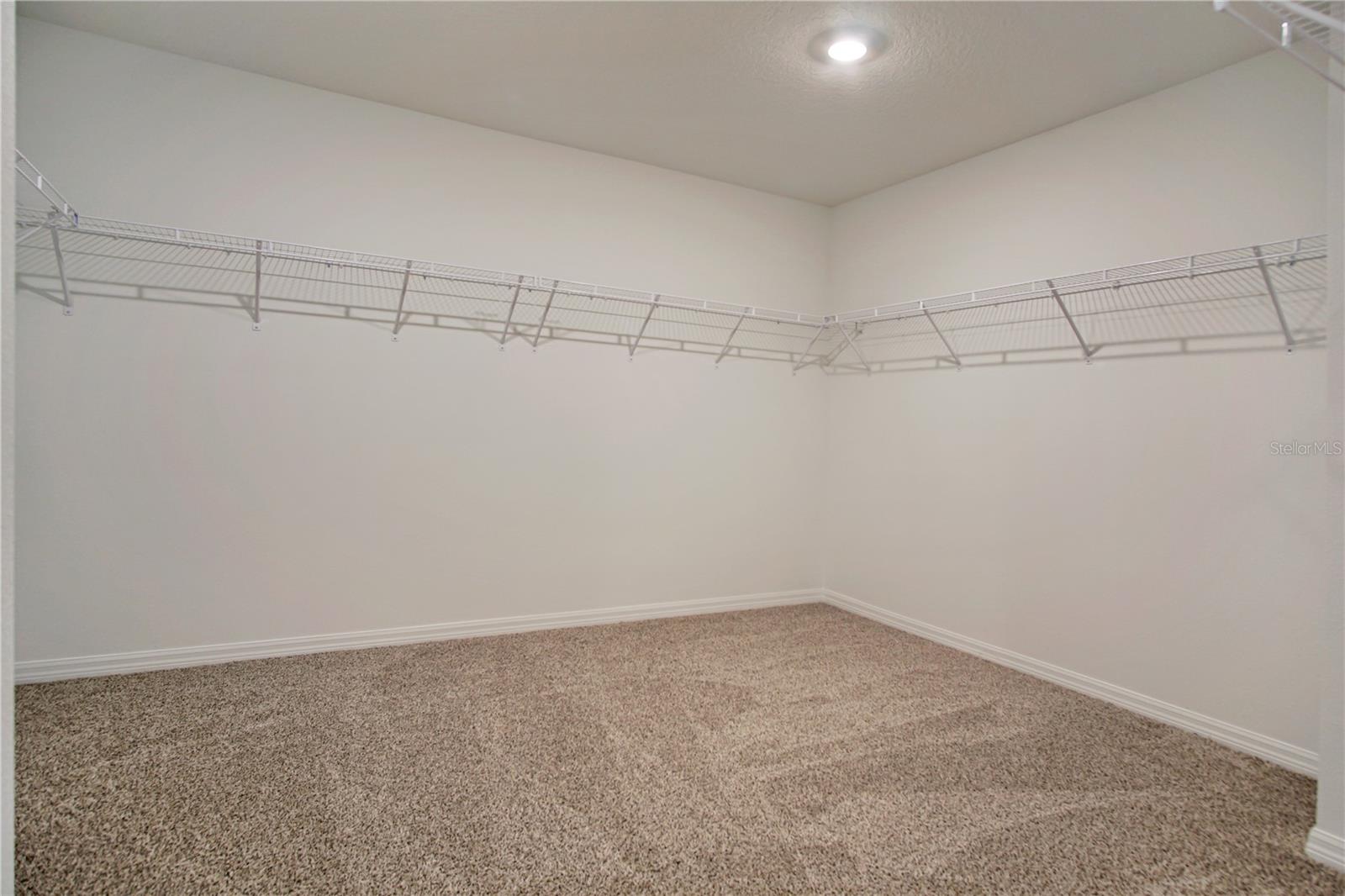 LAWSON DUNES SUB - Residential Lease