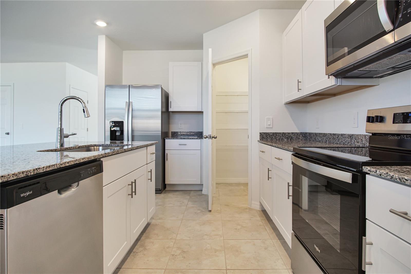 LAWSON DUNES SUB - Residential Lease