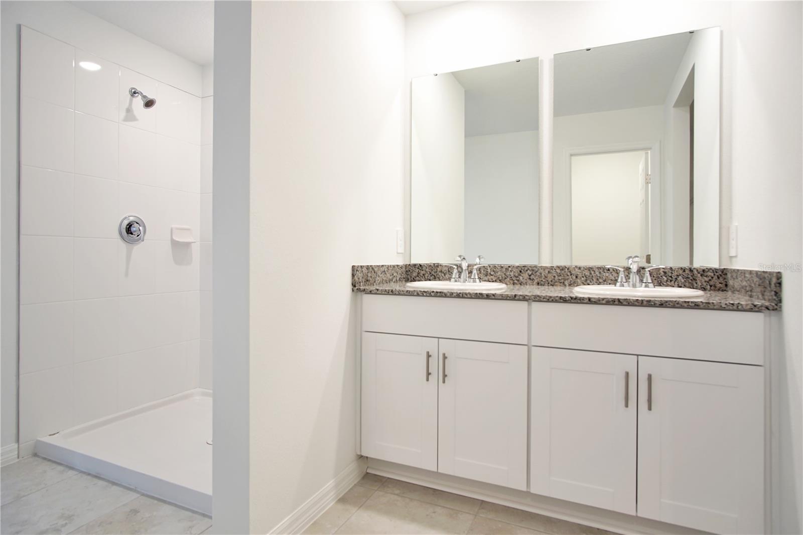 LAWSON DUNES SUB - Residential Lease