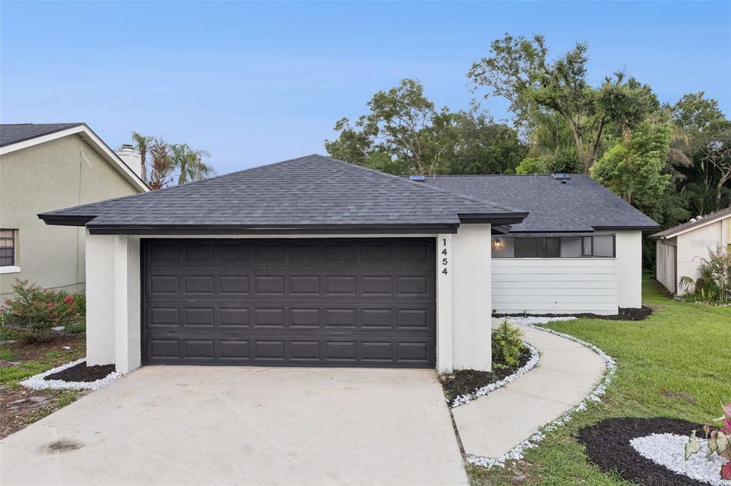 Photo of 1454 King Court, Winter Springs, FL 32708 (MLS # O6423515)