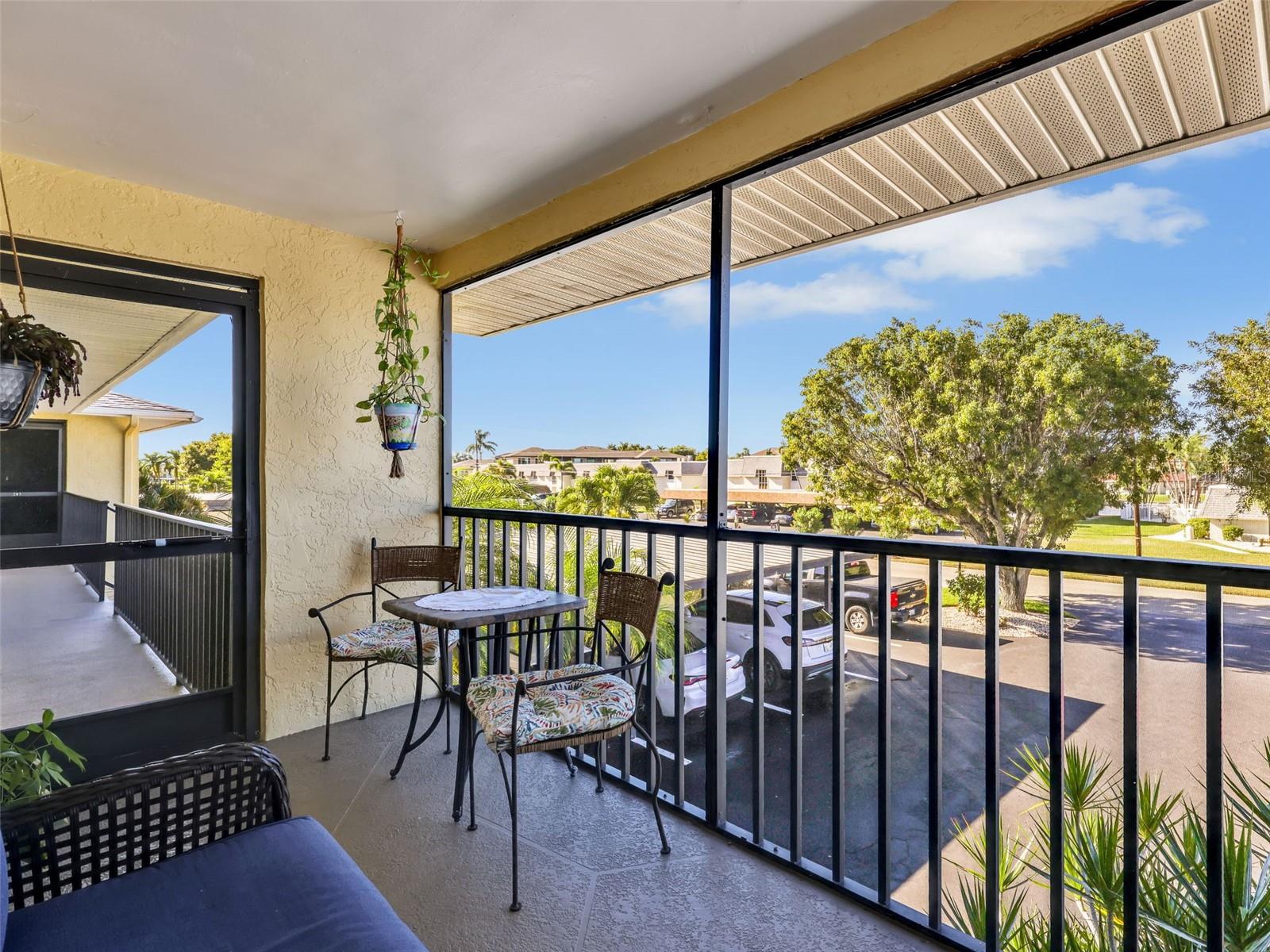 RENDEZVOUS CONDO - Residential