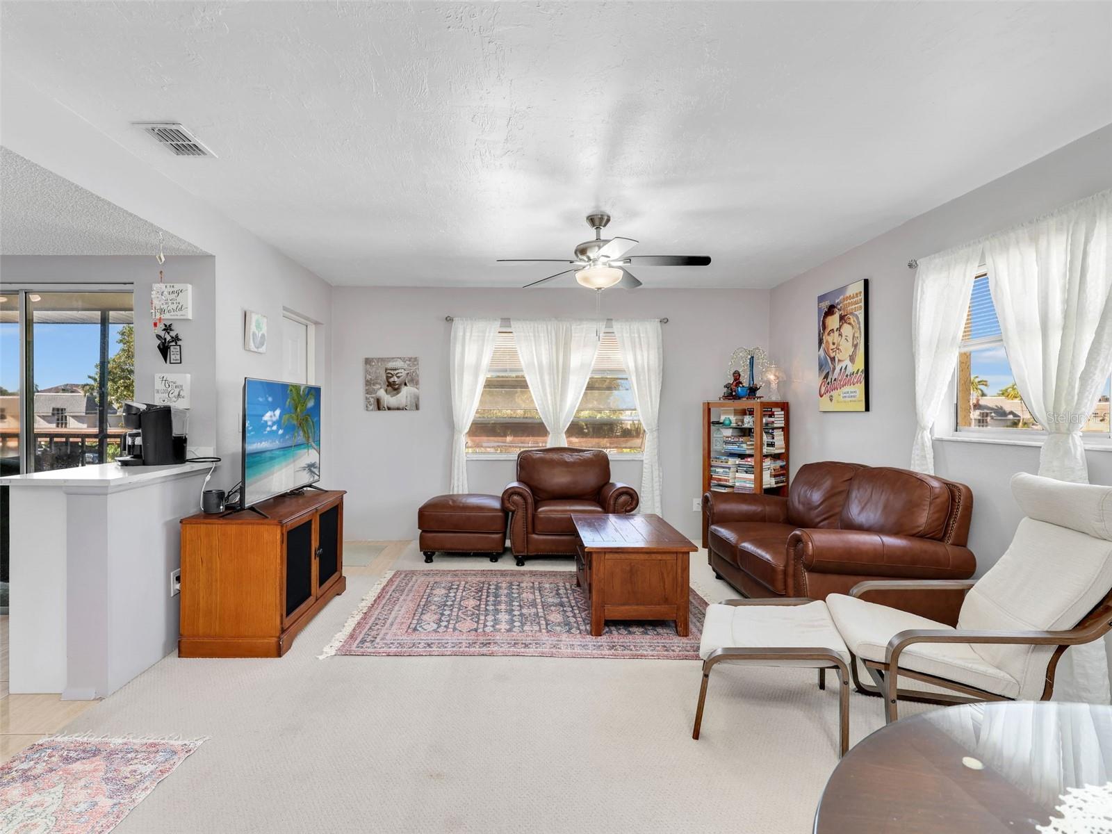 RENDEZVOUS CONDO - Residential