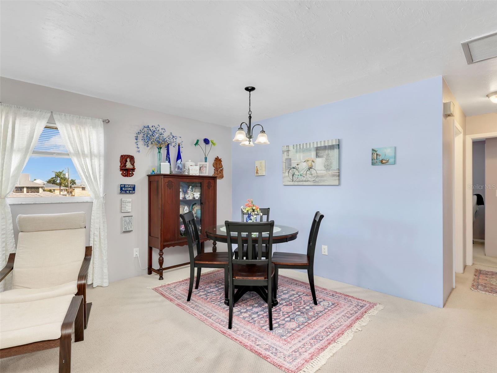 RENDEZVOUS CONDO - Residential