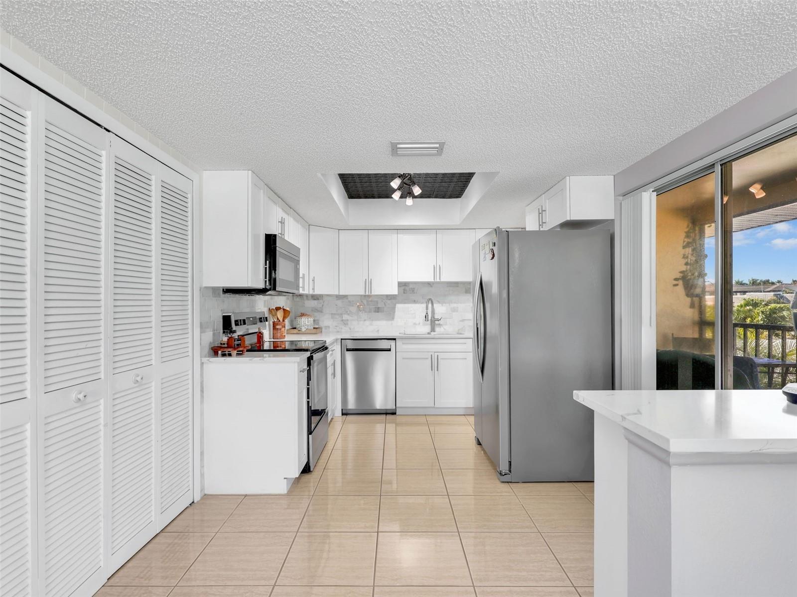 RENDEZVOUS CONDO - Residential