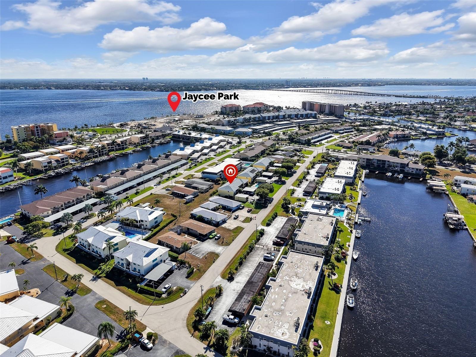 RENDEZVOUS CONDO - Residential