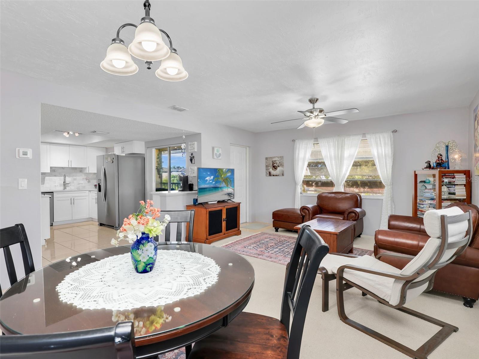 RENDEZVOUS CONDO - Residential