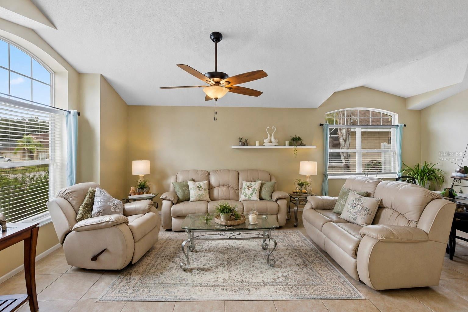726 ROCHESTER LOOP