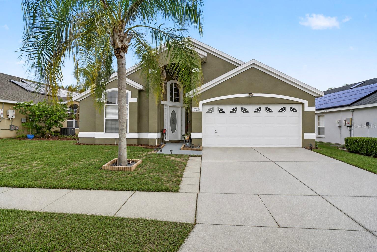726 ROCHESTER LOOP