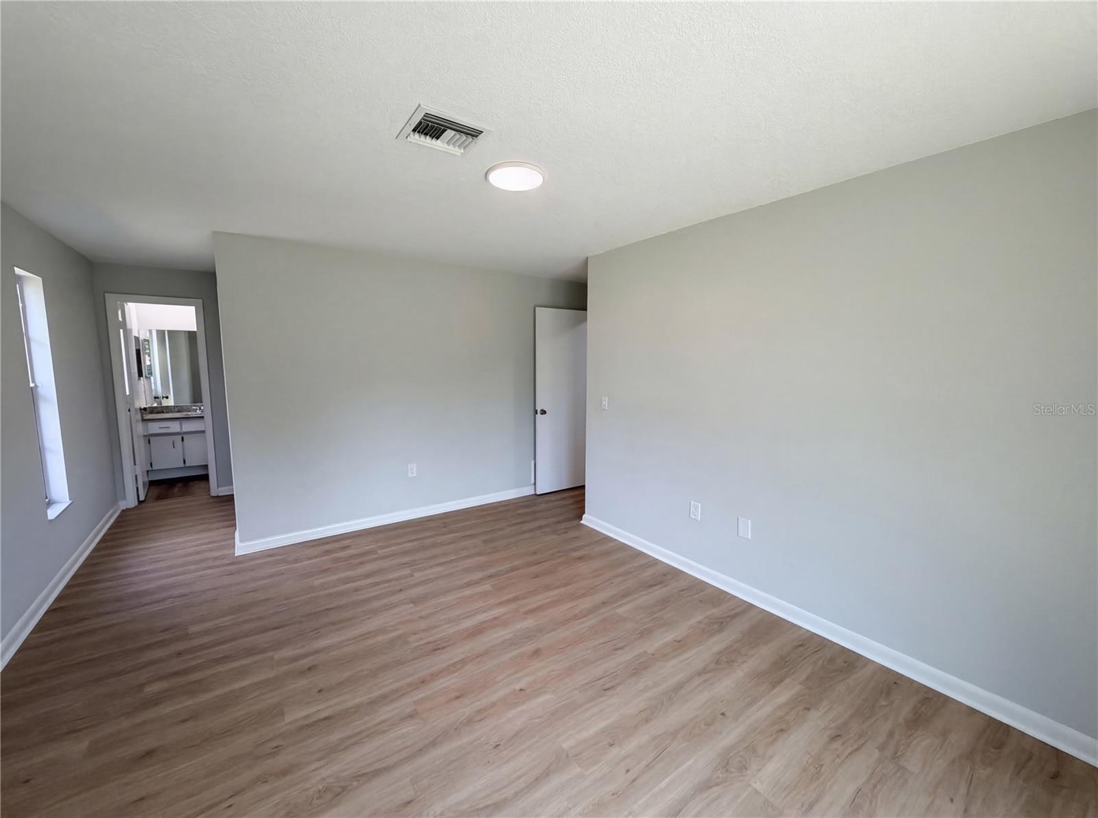 AMBERGLEN - Residential