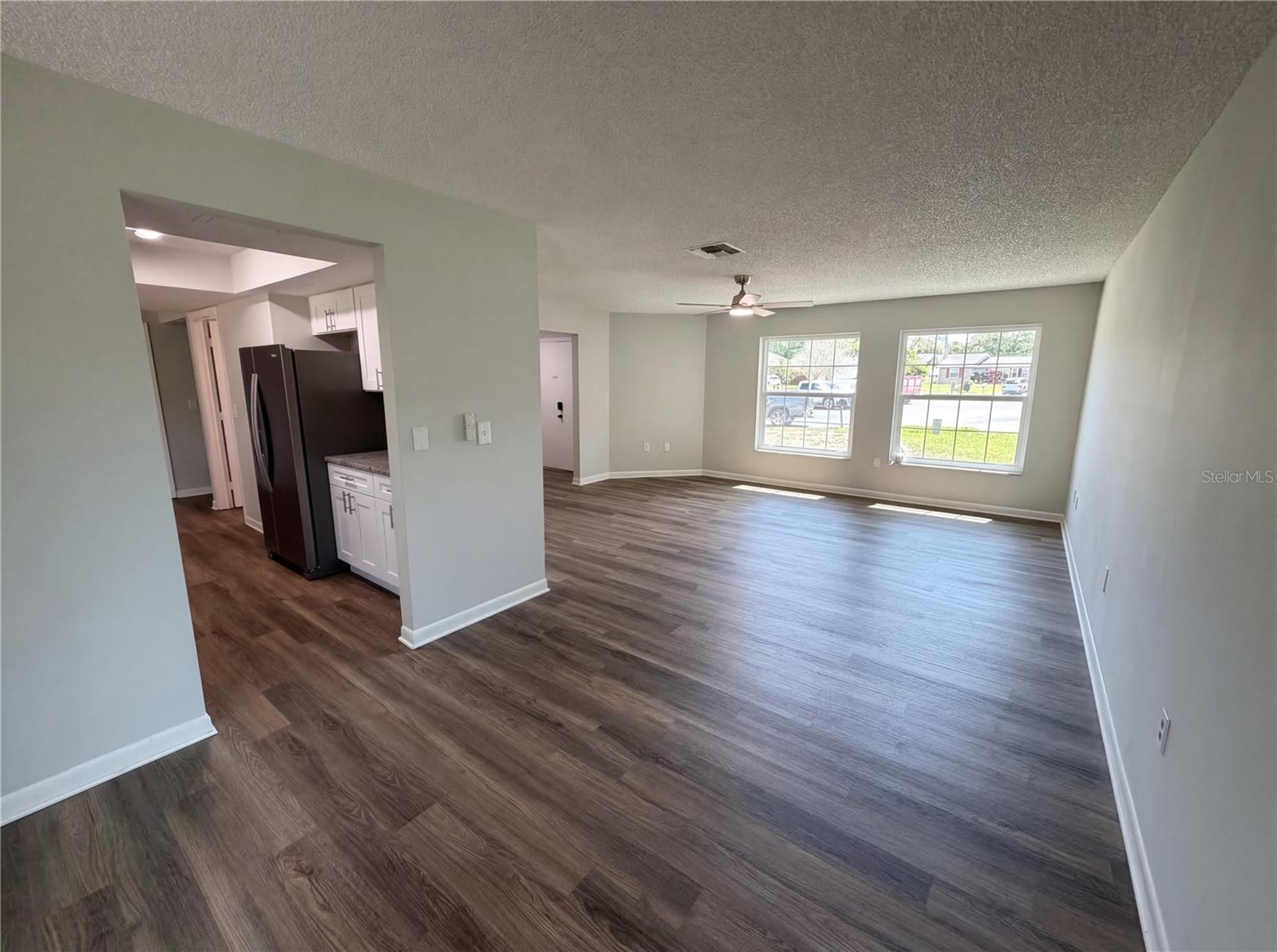 AMBERGLEN - Residential