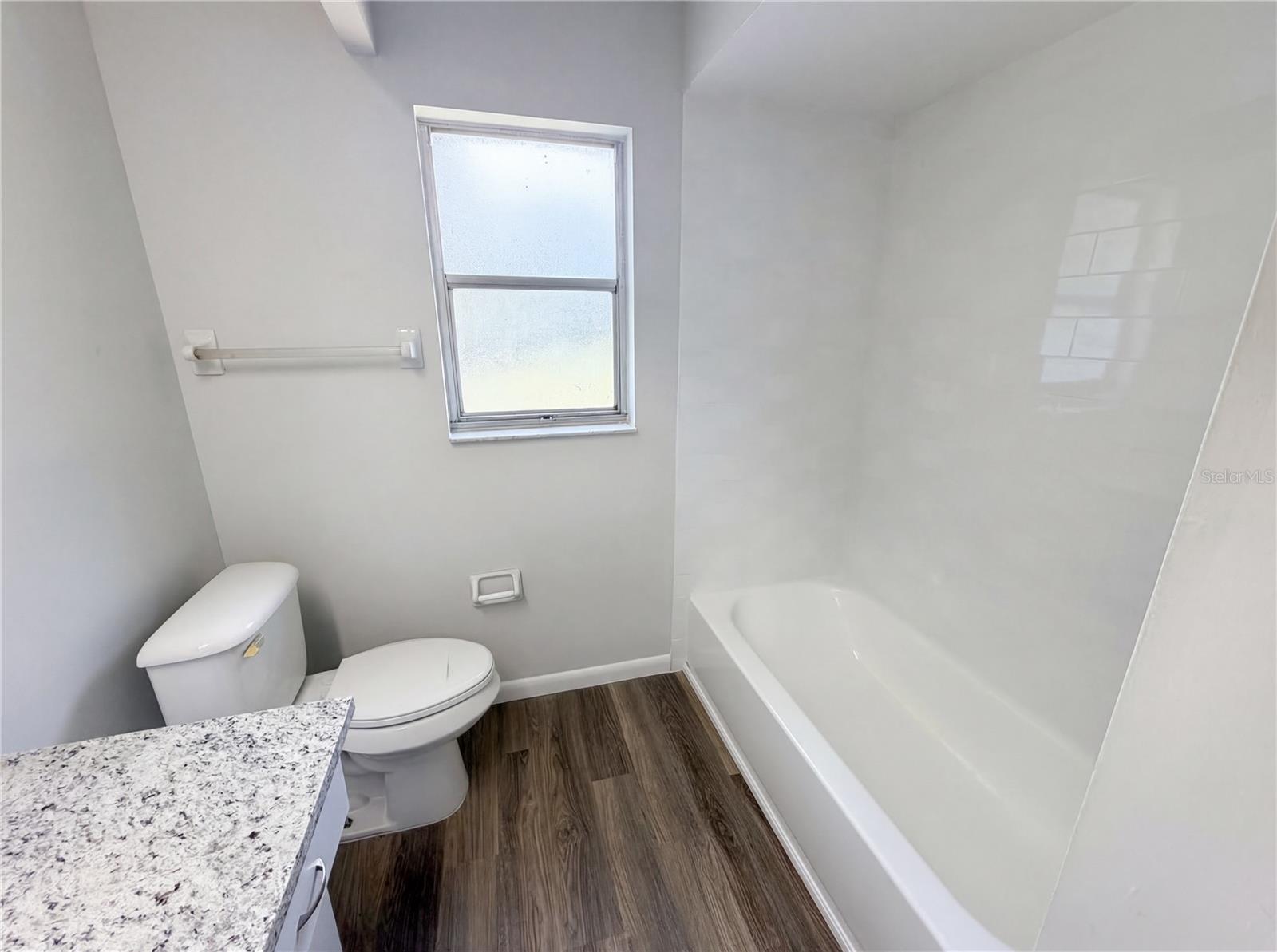 AMBERGLEN - Residential