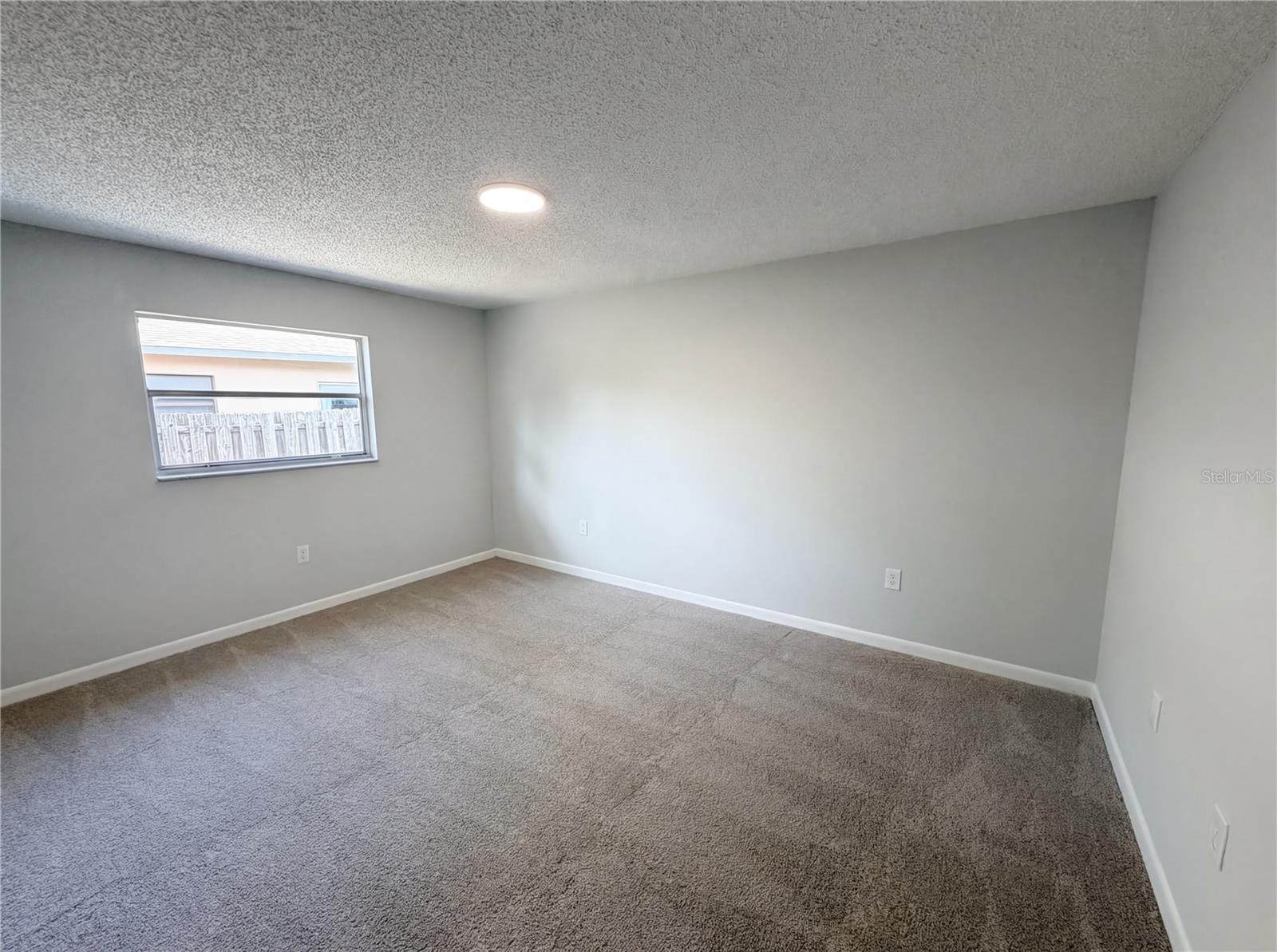 AMBERGLEN - Residential