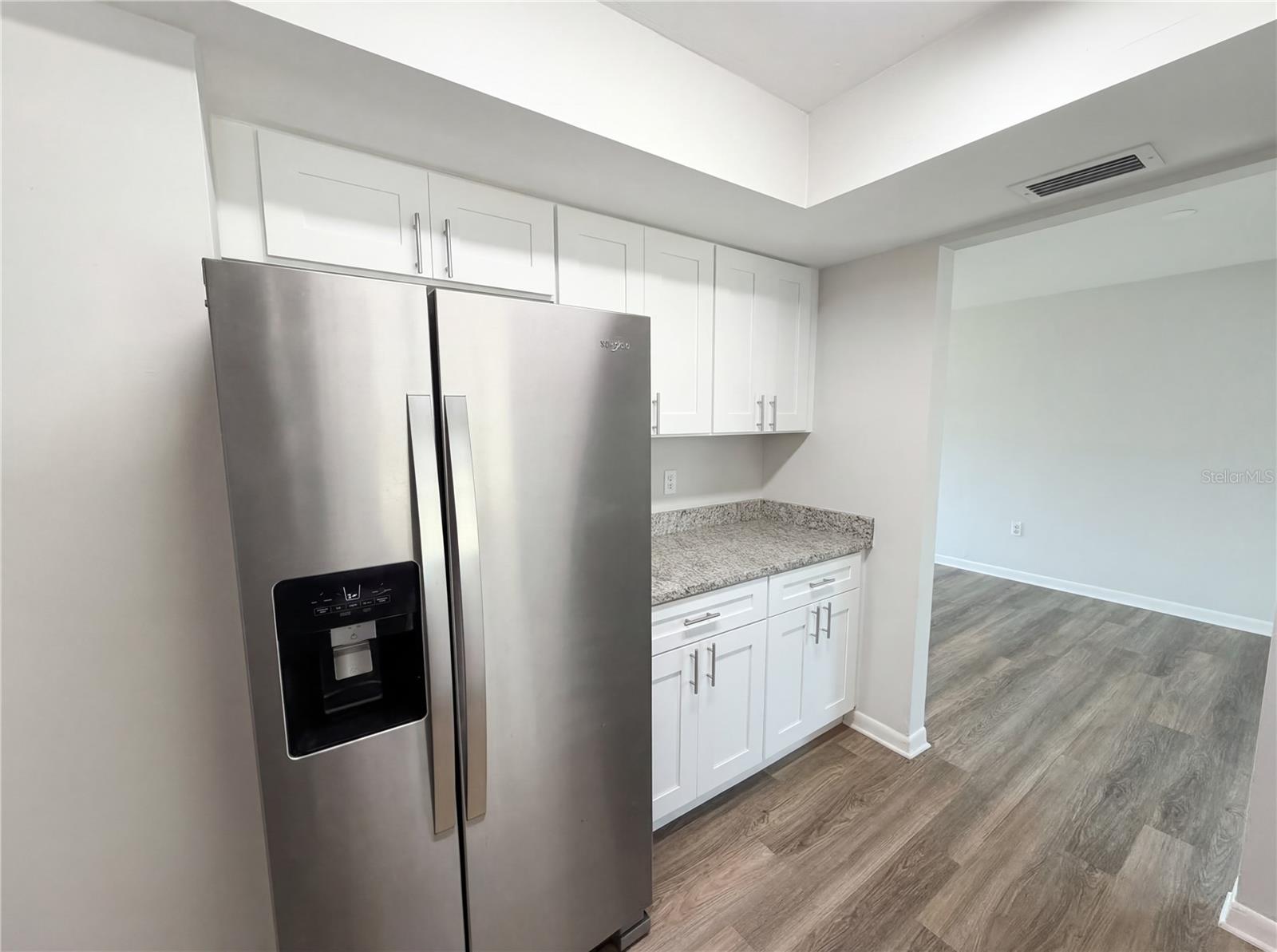 AMBERGLEN - Residential