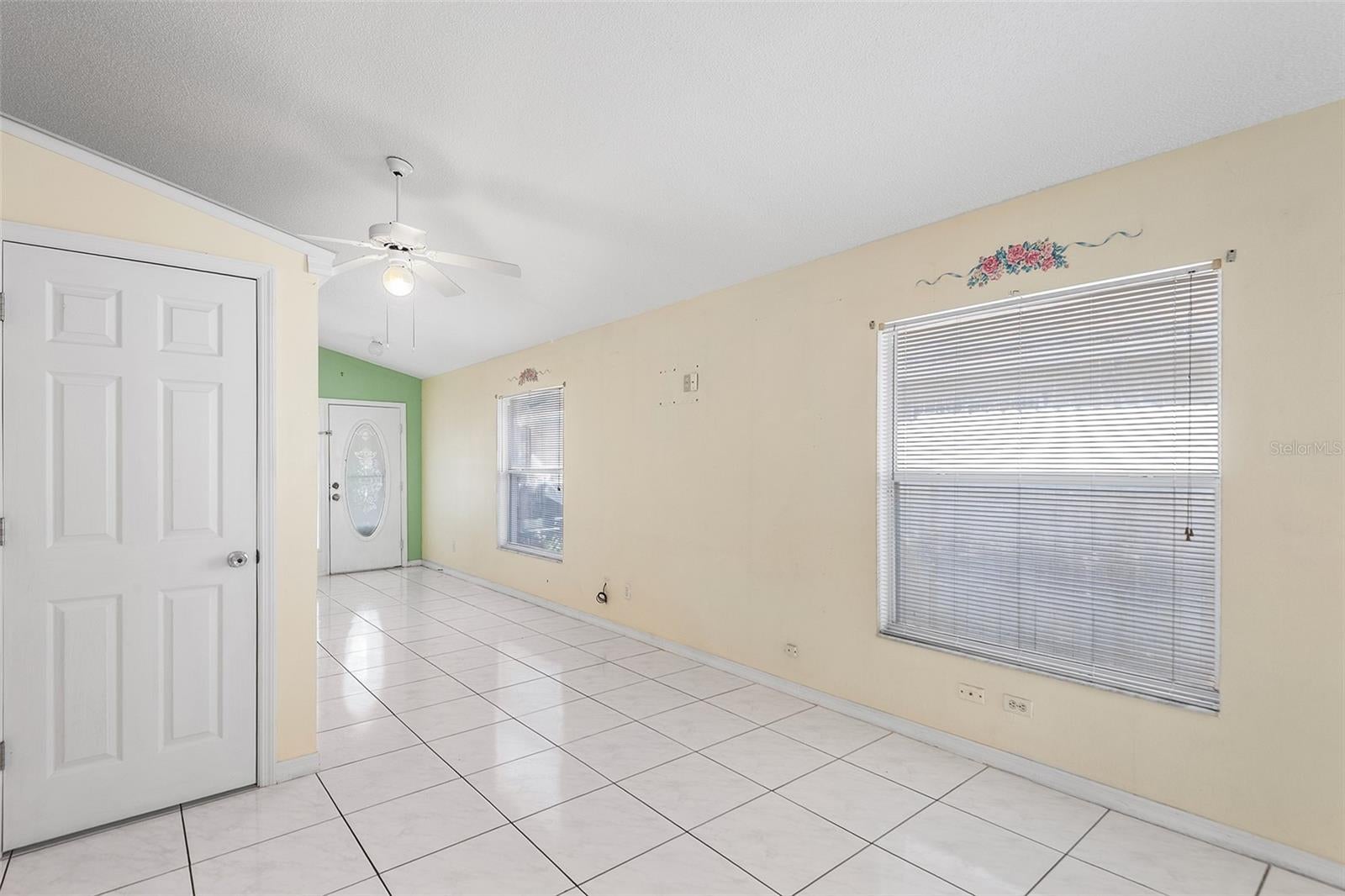 9616 HOLLYHILL DRIVE