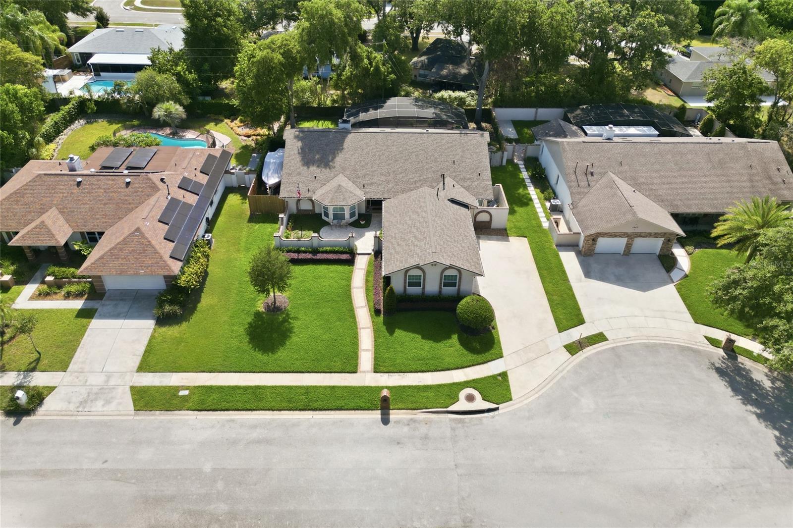 1063 WHISPERING POINT
