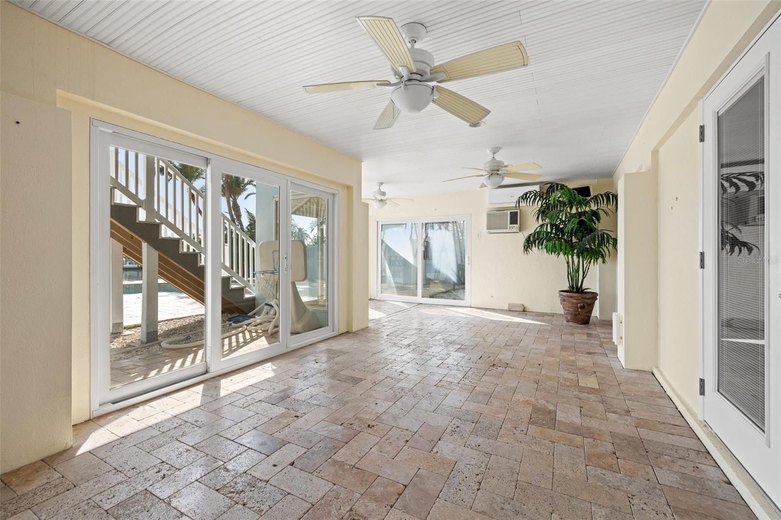 SKIMMER POINT PH II - Residential