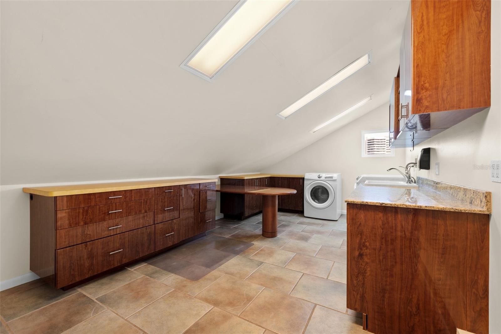 SKIMMER POINT PH II - Residential