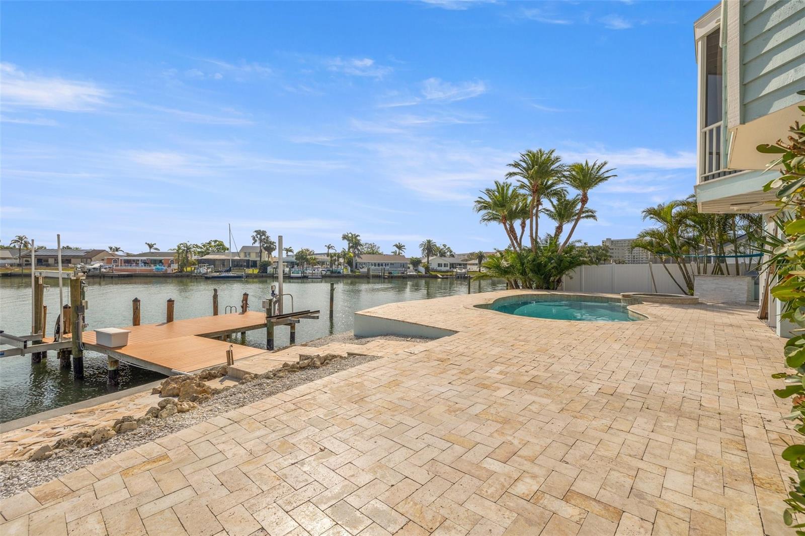 SKIMMER POINT PH II - Residential