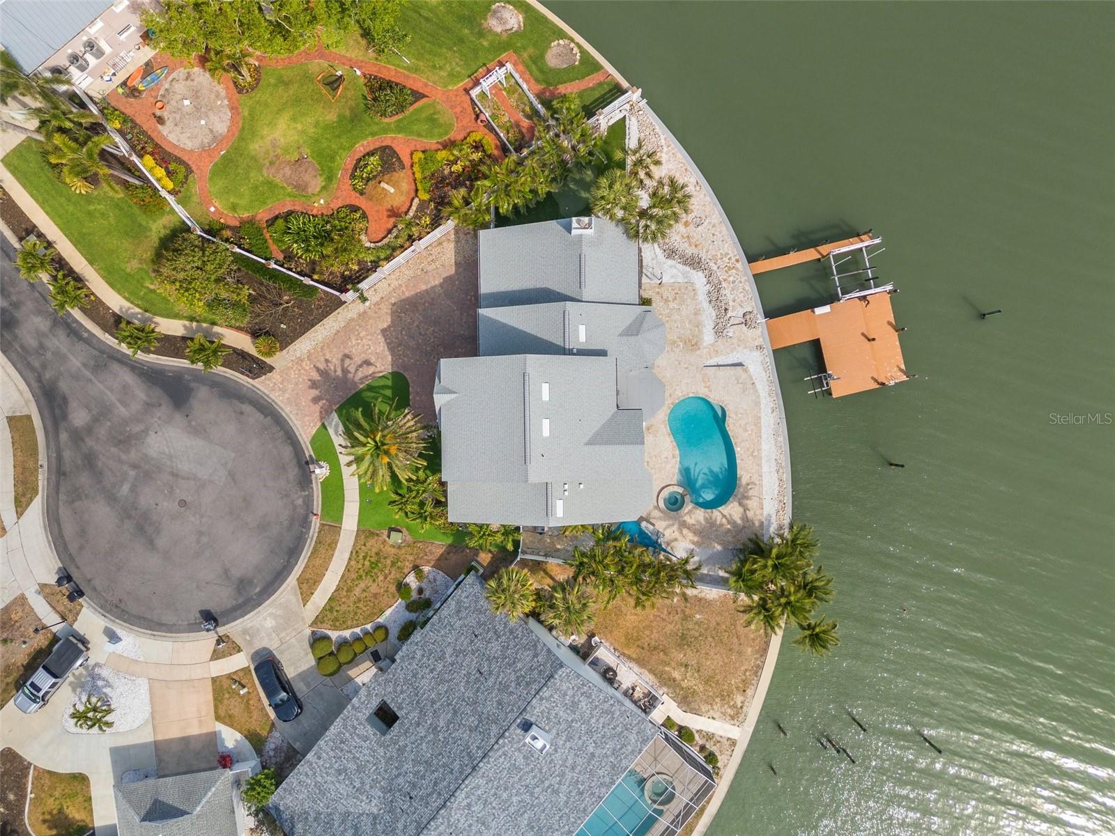 SKIMMER POINT PH II - Residential